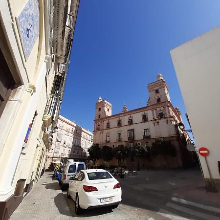 Apartament Atico Banos Del Carmen Kadyks Zewnętrze zdjęcie