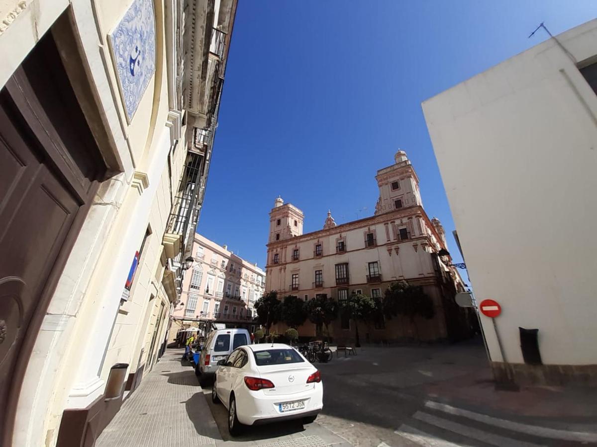 Apartament Atico Banos Del Carmen Kadyks Zewnętrze zdjęcie