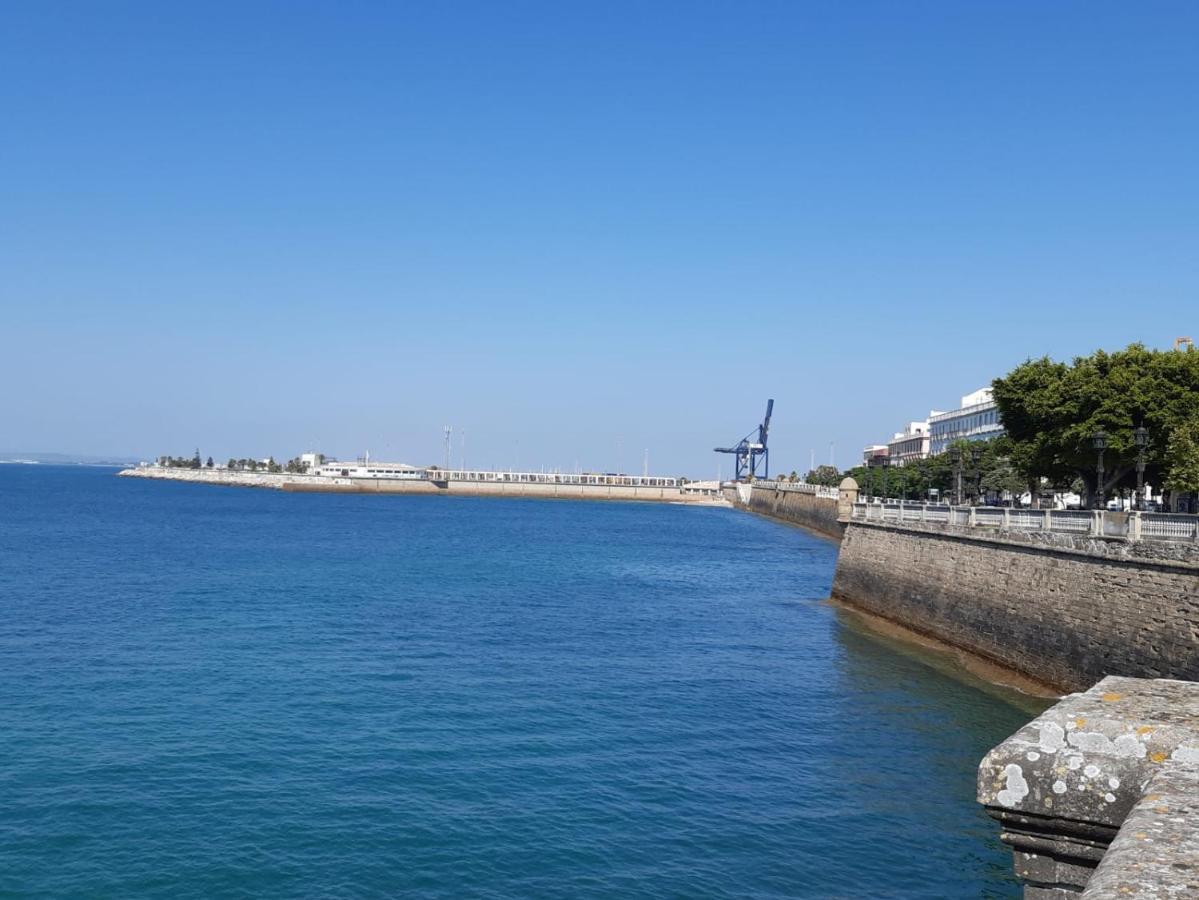 Apartament Atico Banos Del Carmen Kadyks Zewnętrze zdjęcie