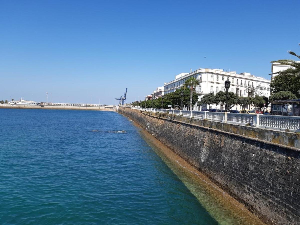 Apartament Atico Banos Del Carmen Kadyks Zewnętrze zdjęcie